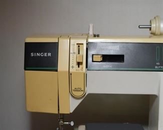 Singer Sewing Machine