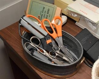 Scissors