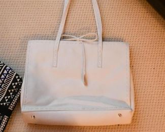 Women's Purses & Handbags