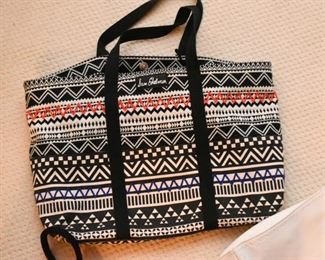 Women's Purses & Handbags