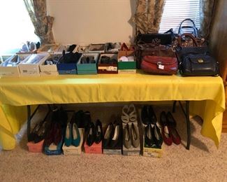 shoes! purses!