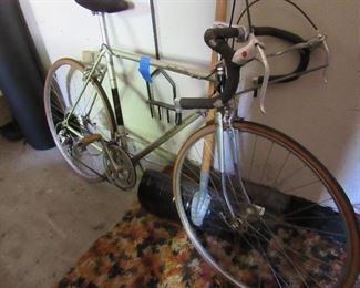 10 speed bicycle