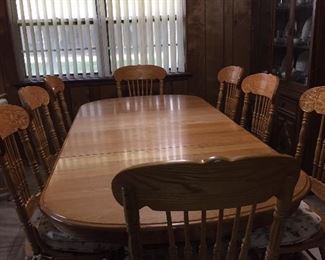 Oak Dining Table Seats Up to Eight, Two Large Leaves, Eight Chairs