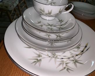 Fine Seyei China Nagoya Japan Service for Twelve Bamboo Pattern