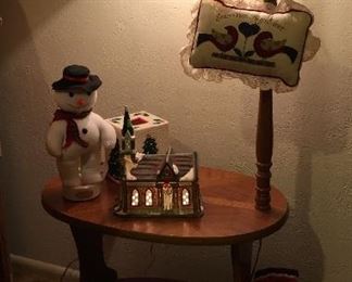 Sun Light Arm End Side Floor Lamp & Magazine Rack, Musical Frosty the Snowman, Lighted Church, Holiday Door Pillow
