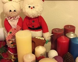 Assorted Holiday Décor 