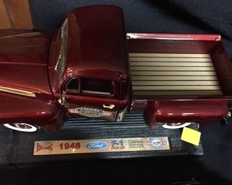 Collectible Cars Dye Cast 1948 F-1 Pickup