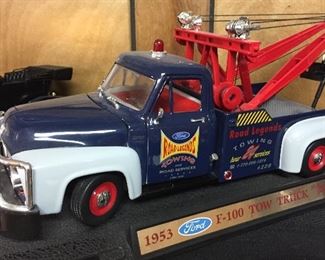 Collectible Cars Dye Cast 1953 F-100 Tow Truck