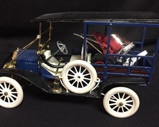 Collectible Cars Dye Cast 