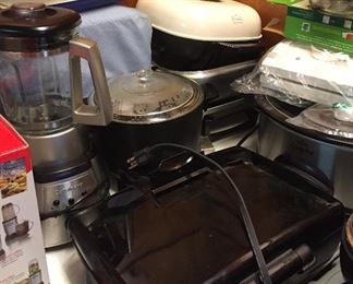 Assorted Large Appliances