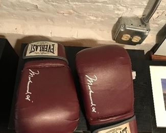 Mohammad Ali boxing gloves