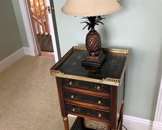Demure side table with gallery