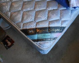 Serta full mattress