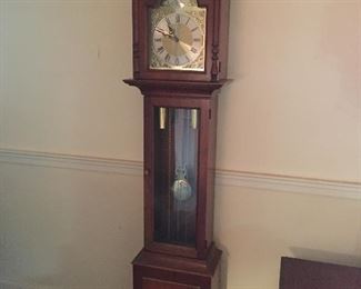 Grand mother clock 