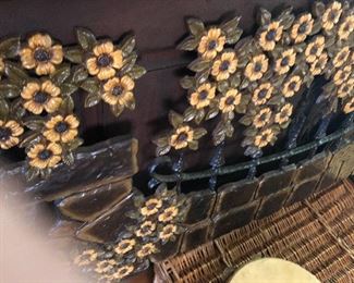 Iron wall hanging