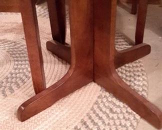 Cute drop leaf table with four chairs, in great shape!