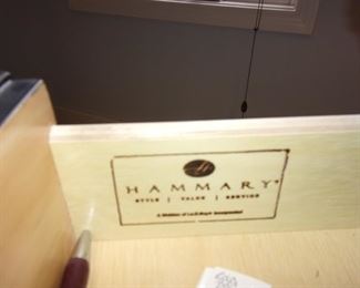 Hammary quality two drawer side table!