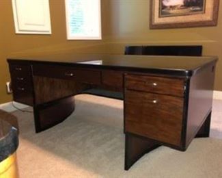 Stunning Drexel Heritage Walt Disney Signature Collection Executive Desk with Beautiful Black Granite top and custom wood design....Matching Credenza with Hutch/bookshelf! One of a kind! Asking $1,000 obo....call Jennie 816-726-2696 Mover available for $300