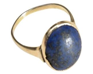 8. 14 Karat and Lapis Ring