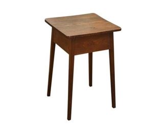 111. Vintage Arts Crafts Oak Side Table Plant Stand