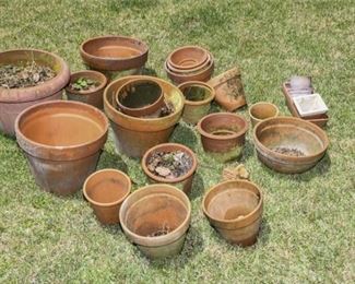 199. Lot Terracotta PlantersGarden Boxes