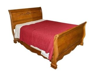237. VictorianStyle Sleigh Bed