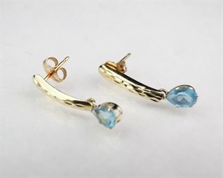 Topaz Dangle Earings