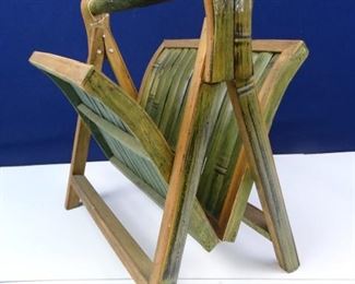 Green Wood Magazine Rack