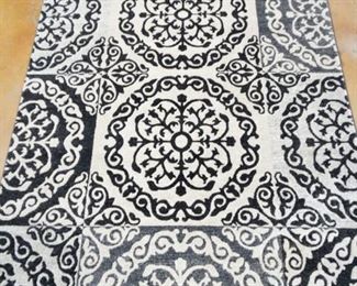 Style Selections Black and Tan Elegant Area Rug