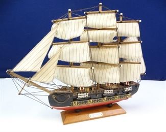 Vintage Wood, Brigantine Model