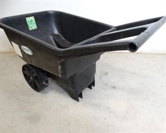 Smart Garden 4.5cu ft Poly Yard Cart
