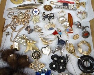 Vintage Jewelry Assortment