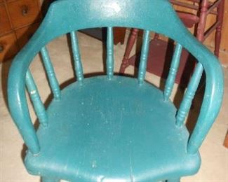  ANTIQUE BLUE PAINTED CHILDS CHAIR