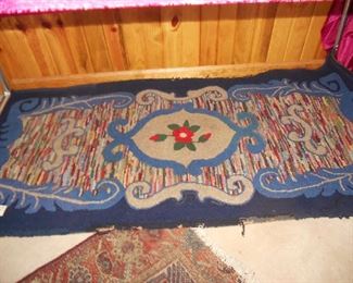 OLD HOOKED RUG