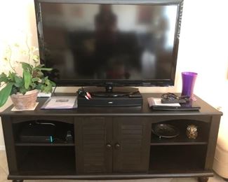 Very clean entertainment console (tv is for sale too!)