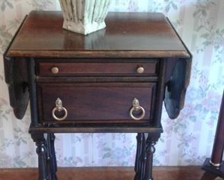 sweet little drop leaf stand