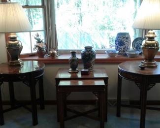 2 Asian looking round endtables, 2 Asian looking nesting tables, Cloisonne vase, Blue and white ware, Asian . These are fabulous lamps