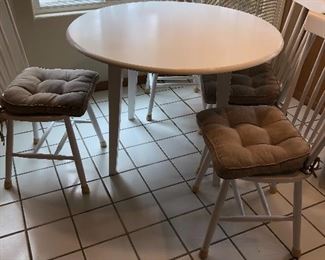 Small dinette