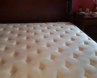 King Size Two Control Bed