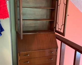 #22 Secretary Cabinet w/flip-top Front w/4 drawers 31x 16-29Dx72 $175.00