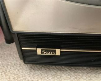#68 Vintage Sears TV $50.00