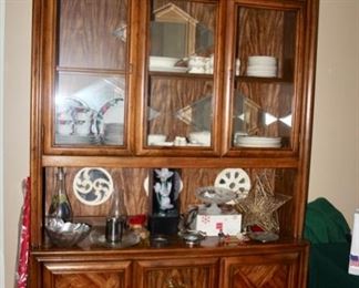 NJ Estate Sale Linden by Estate Sales By Olga