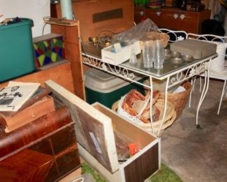 NJ Estate Sale Linden by Estate Sales By Olga