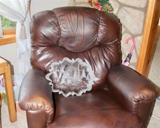 NJ Estate Sale Linden by Estate Sales By Olga