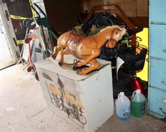 NJ Estate Sale Linden by Estate Sales By Olga