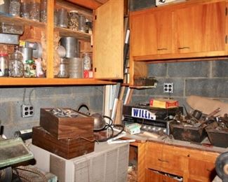 NJ Estate Sale Linden by Estate Sales By Olga