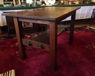 CRAFTSMAN LIBRARY TABLE