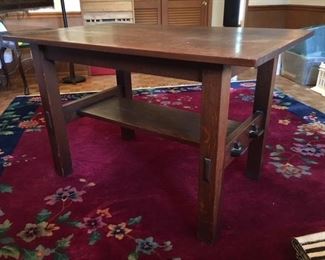 CRAFTSMAN LIBRARY TABLE