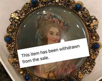 This item has been withdrawn from the sale. 