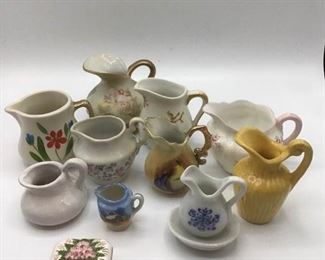 Miniature Porcelain Creamer Collection https://ctbids.com/#!/description/share/157210